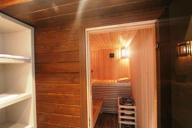 Luxurious Three Bed Private Villa Blizikuce Montenegro — photo 14