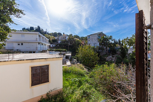 House with a terrace and sea view in Bar — photo 15