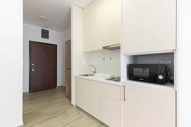 Studio Apartment in Bečići – Luxury Complex with Pool and Spa — photo 4