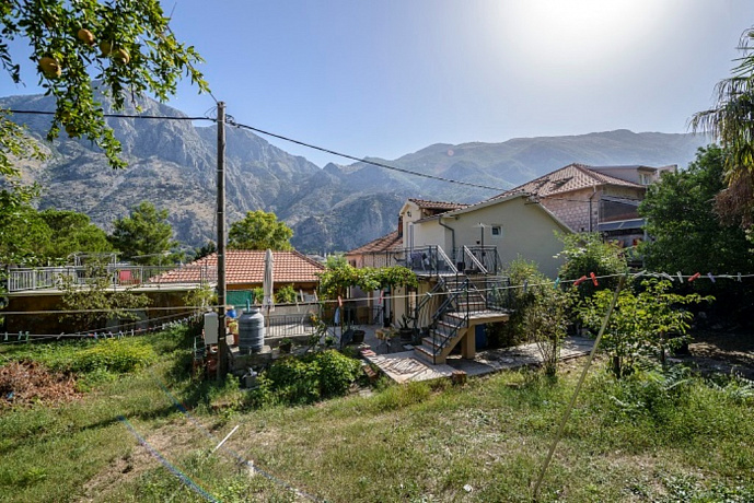 1301 Kotor Muo House 6r 145m2
