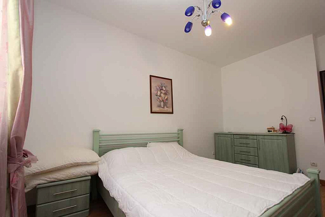 Spacious apartment 50 meters from the sea — photo 10