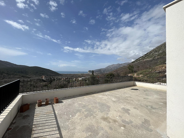 New villa with panoramic sea view in Buljarica