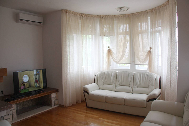 Apartments in Villa with sea view in Shushan