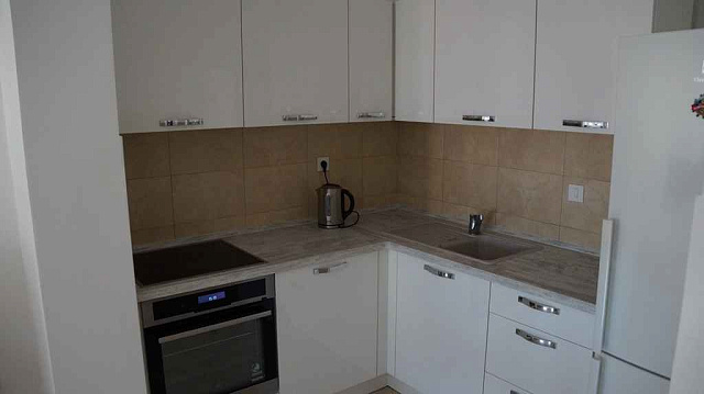 A new apartment in Budva — photo 9