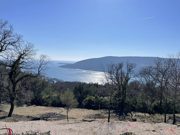 Urbanized plot of land for the construction of a villa in Trebesin, Herceg Novi