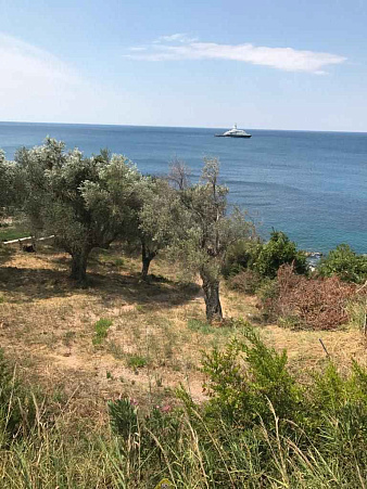 Plot in Bar, just 10m from the sea