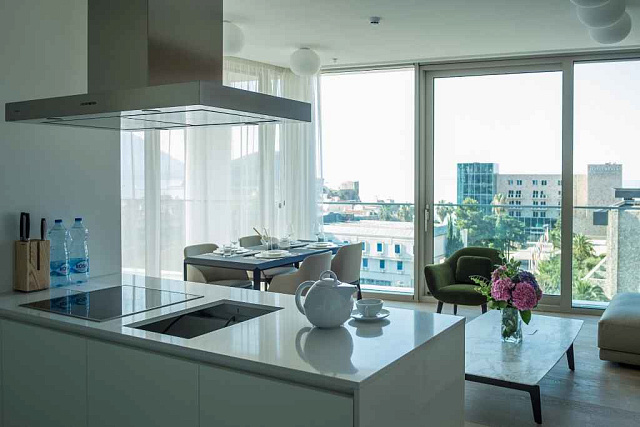 Luxurious apartment in Budvawith spectacular sea view — photo 15