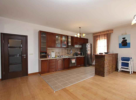 Spacious apartment 50 meters from the sea