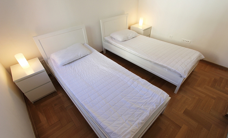 Apartment in a complex with spa and swimming pool in Morinj