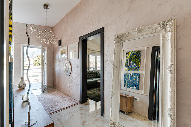 Two-storey spacious house in Sutomore — photo 16