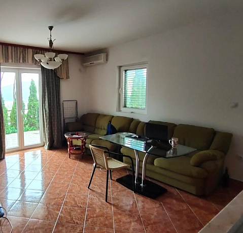 One bedroom apartment in Herceg Novi, Topla