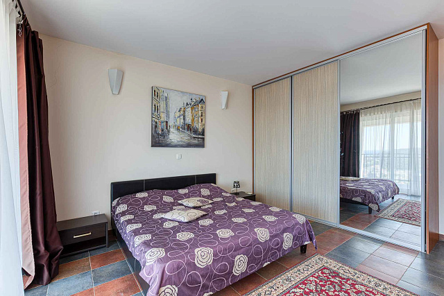 Sea view villa in Becici — photo 35