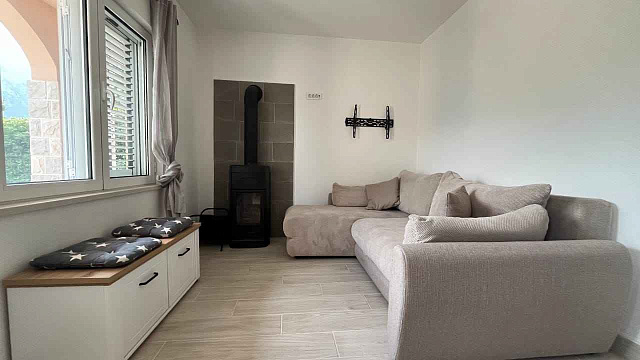 House in Prčanj with a bay view — photo 7
