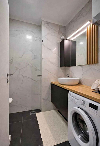 Studio 24m Tivat Majina