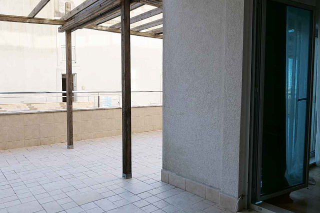 Apartment with two bedrooms and sea views in Kotor — photo 12
