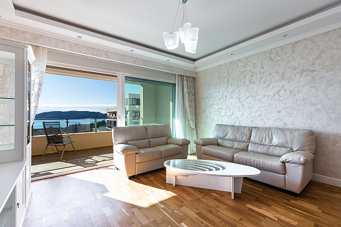 Seaview Luxury Apartment in Bečići