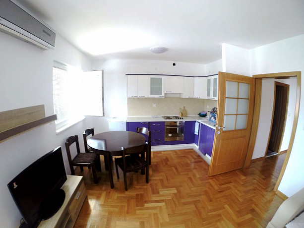 373 Herceg Novi  Apartment 2r 72m2
