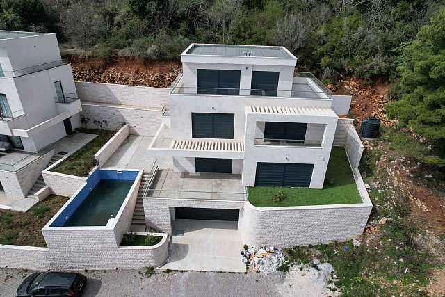 Luxury Newly Built Villa with Panoramic Sea Views – Budva — photo 23