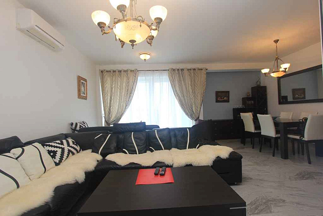 An apartment with a spacious terrace in Przno — photo 10
