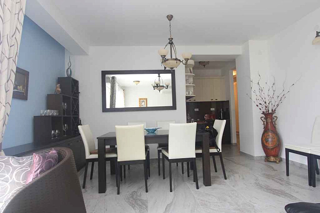 An apartment with a spacious terrace in Przno — photo 9