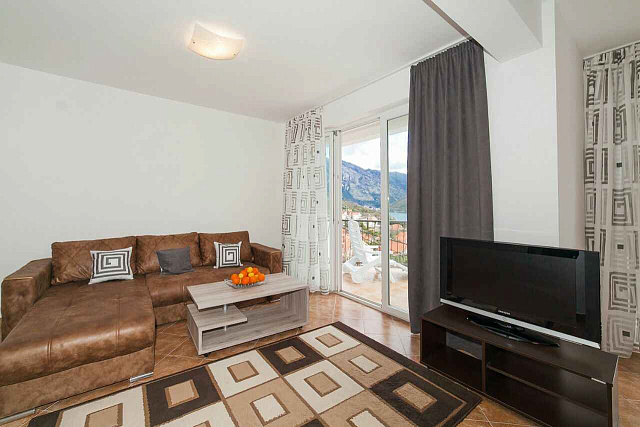 Apartments with seaview in Herceg Novi