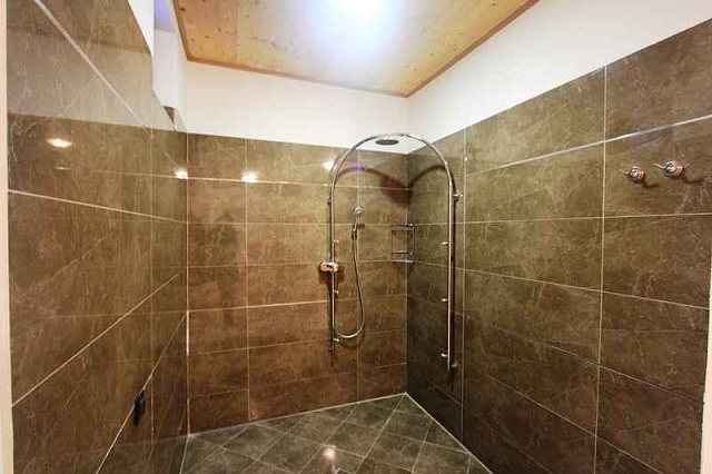 Luxurious villa in Petrovac — photo 28