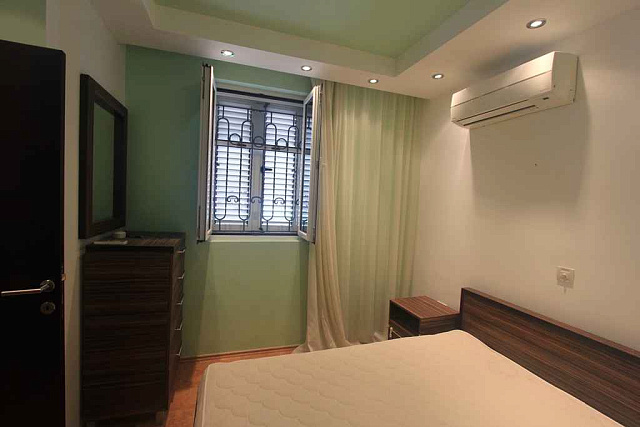 Apartment in Budva — photo 4
