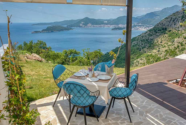 Villa for sale in a luxury complex in Blizikuce — photo 9