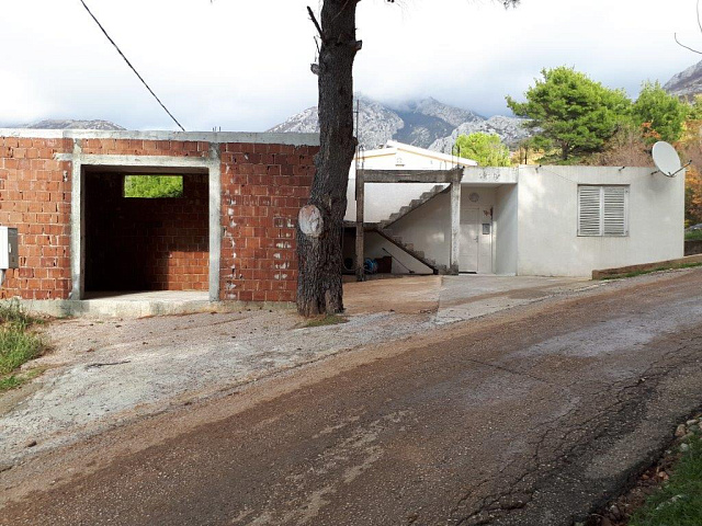 House with beautiful sea views in Bar — photo 4