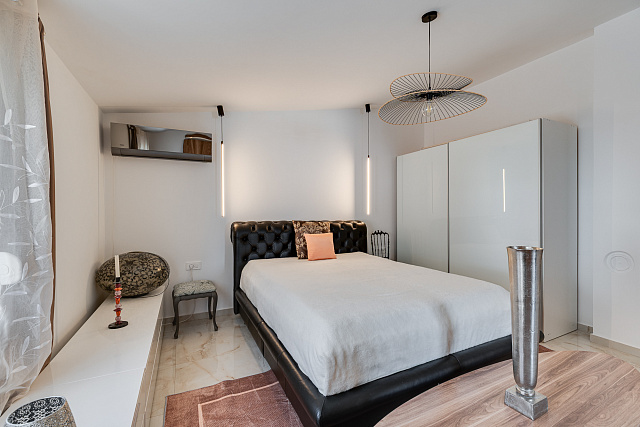 Two-storey spacious house in Sutomore — photo 7