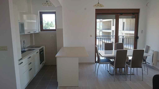 2614-3 Budva Petrovac apartment 2r 116m — photo 1