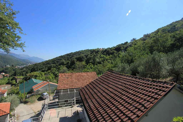 Two-storey house in Kamenari — photo 16
