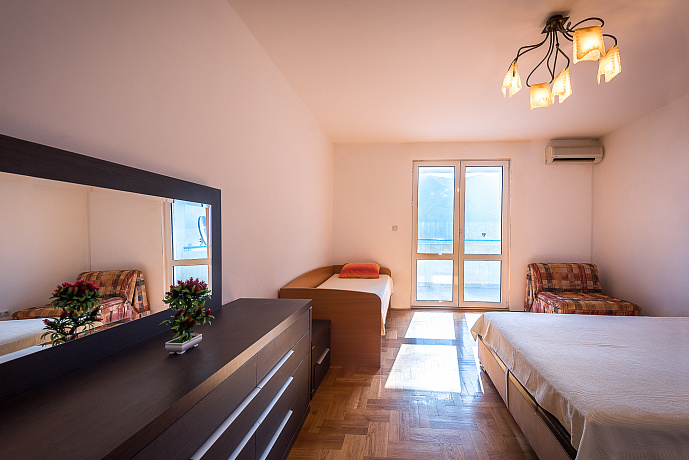 Apartment in Kotor overlooking the Bay of Kotor