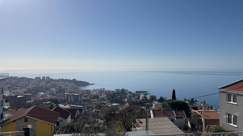 Apartments with panoramic sea views in Dobra Voda