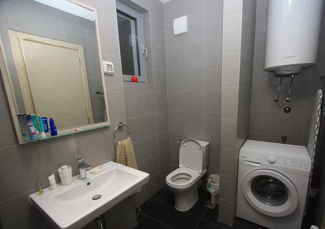 Apartment in Morinj — photo 13