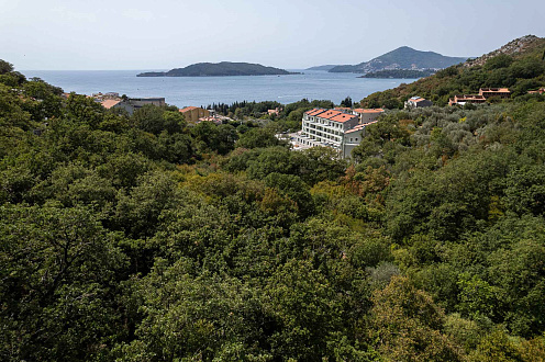 AN EXCLUSIVE INVESTMENT OPPORTUNITY NEAR KAMENOVO AND SVETI STEFAN — photo 2