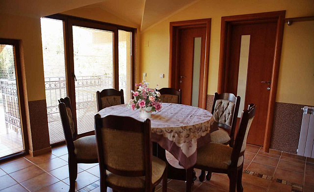 Two Villas in Krimovice with swimming pools and a large plot — photo 10
