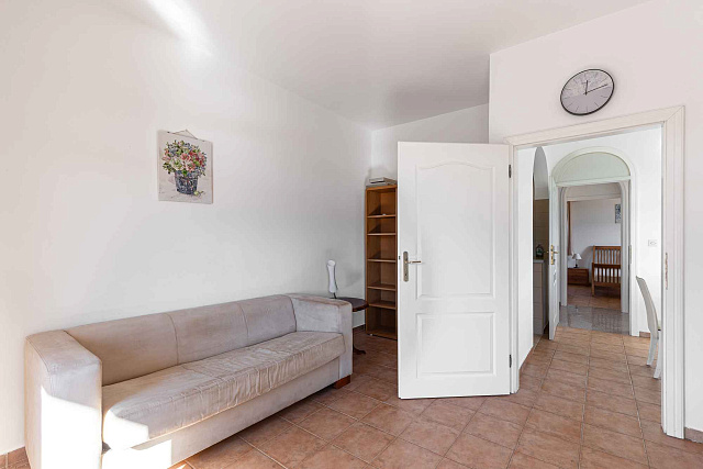 Cozy Seafront Apartment in Bigovo — with Terrace and Stunning Sea View — photo 18