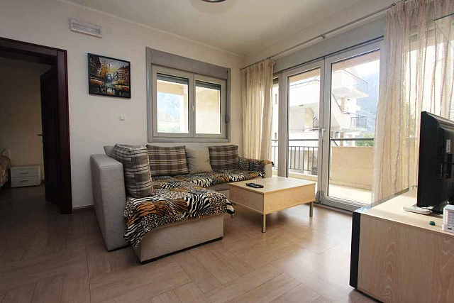 Apartment in Dobrota — photo 6
