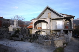 A house in  Tivat- Brdishta