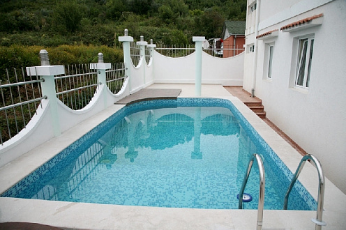 A mini hotel in Tivat — photo 2