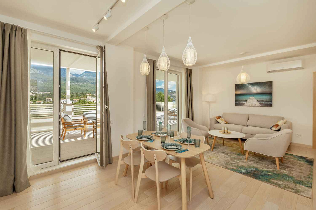 Apartments in einem neuen Komplex in Igalo
