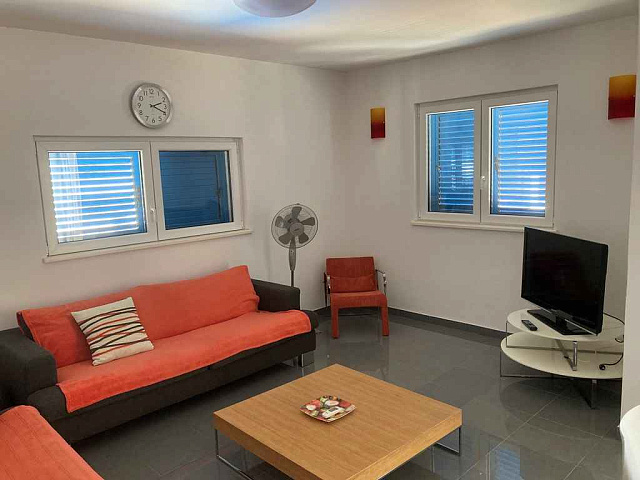 Apartment with two bedrooms in Becici