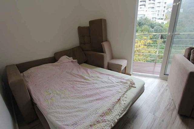 Studio in a complex with swimming pool, spa and gym