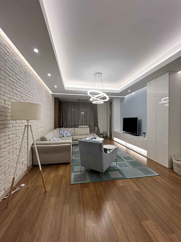 Luxury Apartment in the Center of Budva – 90 m² with Garage — photo 10