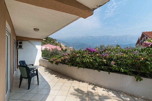 Spacious Two-Bedroom Apartment with Terrace Near Budva Centre