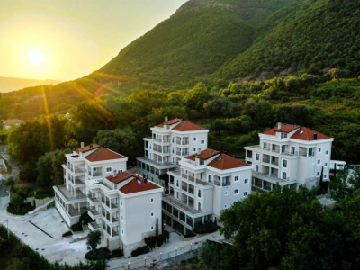 Apartments in villas in a luxury complex