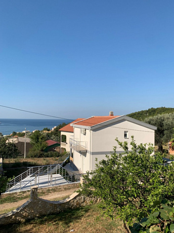 4867 House Bar Susanj Luka Bjelojevic 4r 115m2