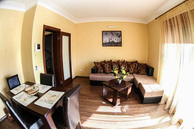 House / apart hotel in Sutomore  — photo 7