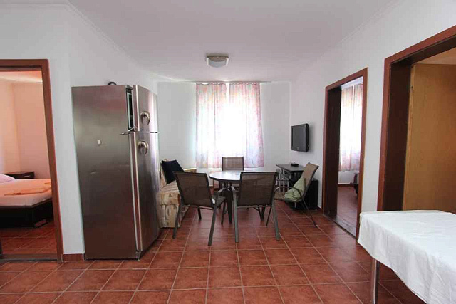 Apartment in a complex in Herceg Novi — photo 11